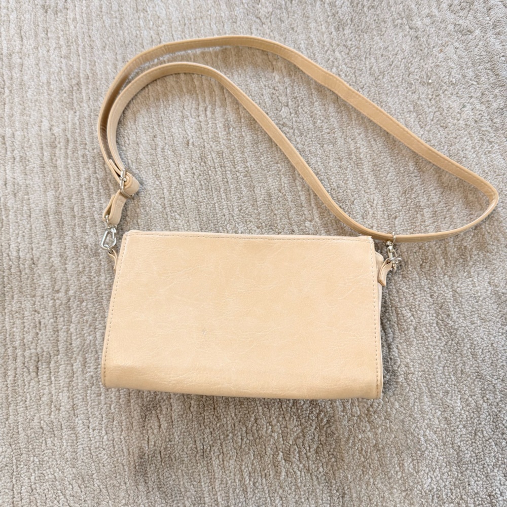 Béis Crossbody Wallet Travel Purse/Clutch - Picture 12 of 14